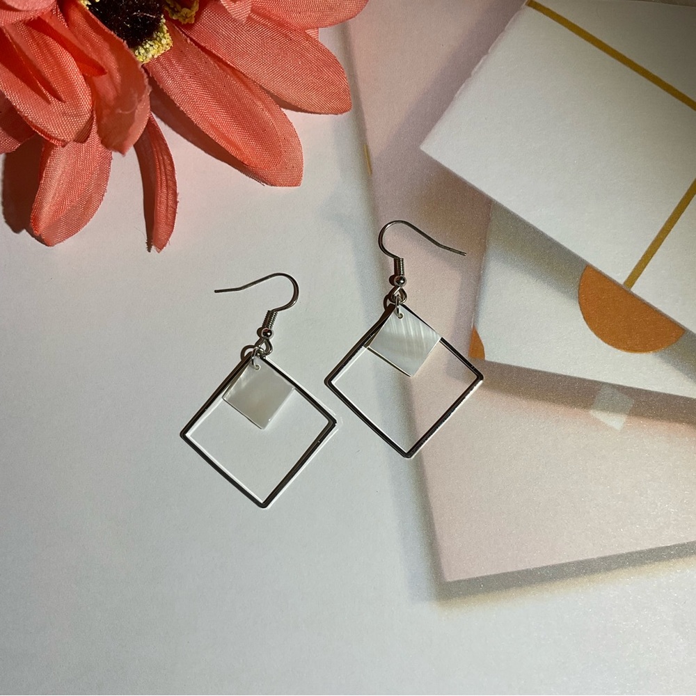 NWT Diamond Dangle Earrings